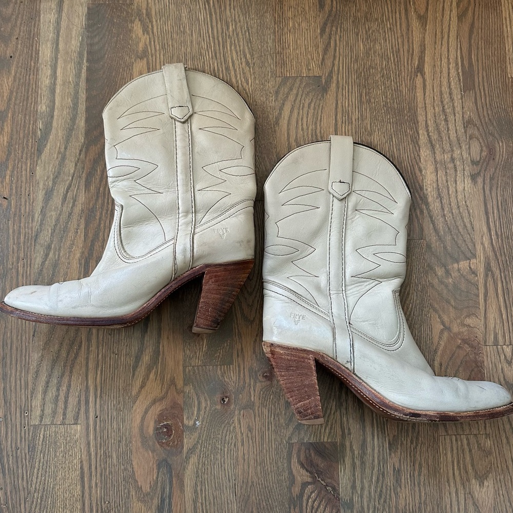 Frye Women's Cream Western Boots Size 10
